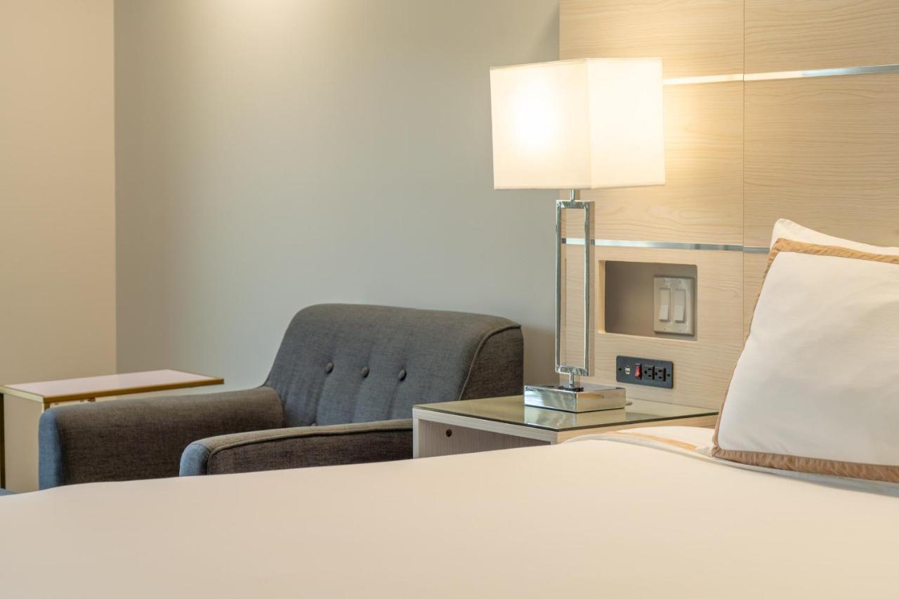 Quality Inn Sunshine Suites Terrace Exteriér fotografie
